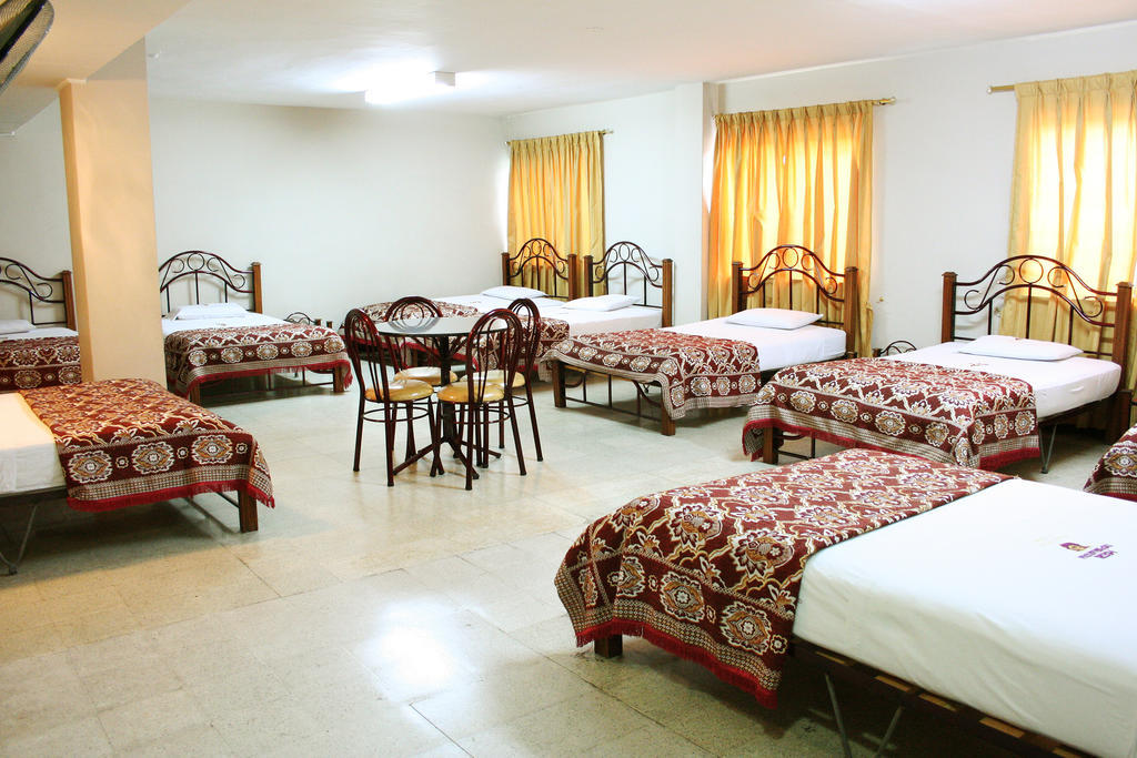 Hotel Normandia Medellin Bagian luar foto