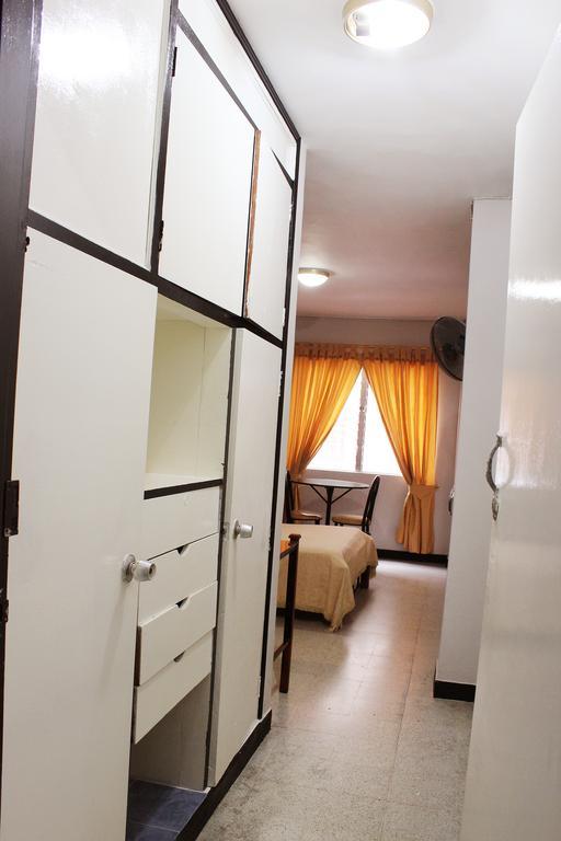 Hotel Normandia Medellin Ruang foto